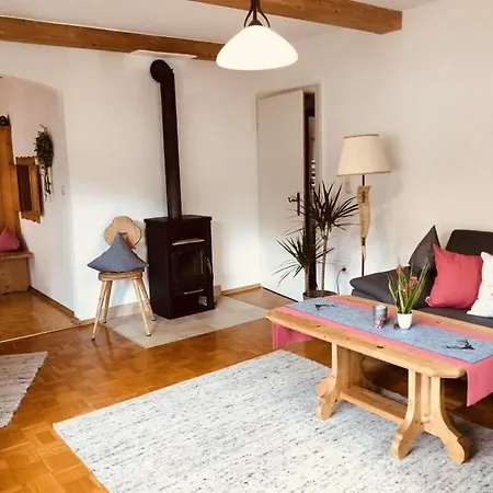 With 3 Bedrooms Сasa de vacaciones *